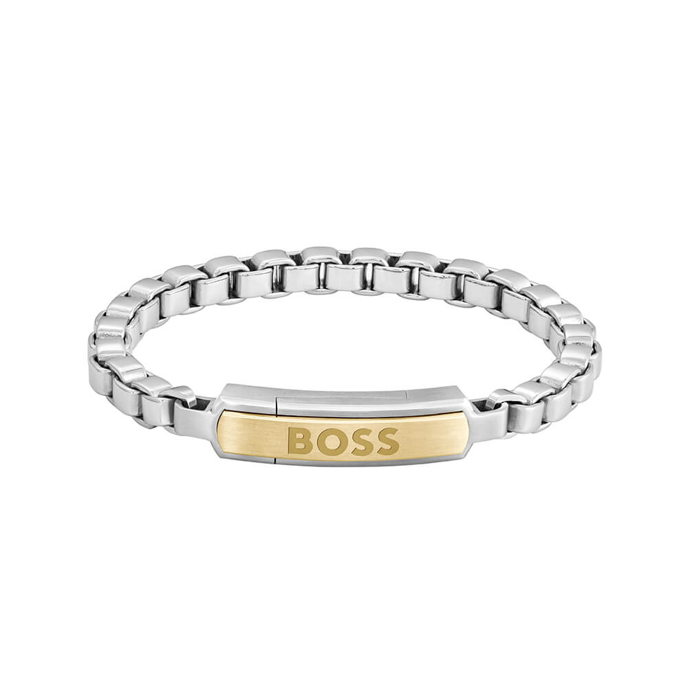 Μια πανέμορφη δημιουργία του οίκου Hugo Boss. Πρόκειται για ένα ανδρικό βραχιόλι από ανοξείδωτο ατσάλι και με το ομώνυμο λογότυπο του οίκου Hugo Boss. Όλα τα υλικά είναι υποαλλεργικά & δεν μαυρίζουν. Συνοδεύεται από αυθεντική συσκευασία Hugo Boss.